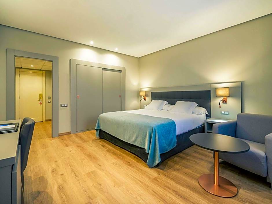 Mercure Carlton Rioja