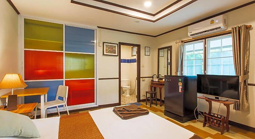 Harry's bungalow & Restaurant