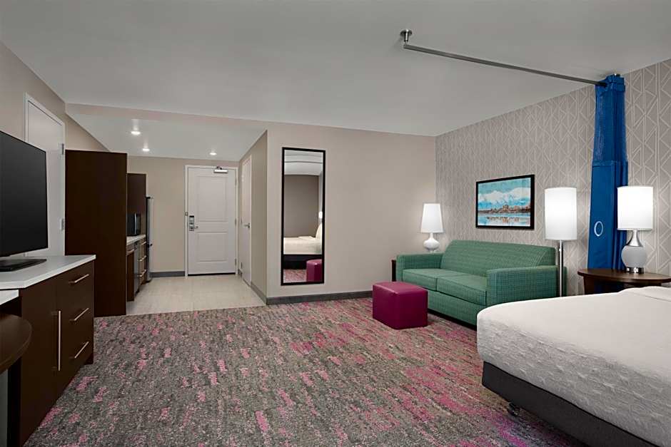 Home2 Suites by Hilton Anchorage/Midtown