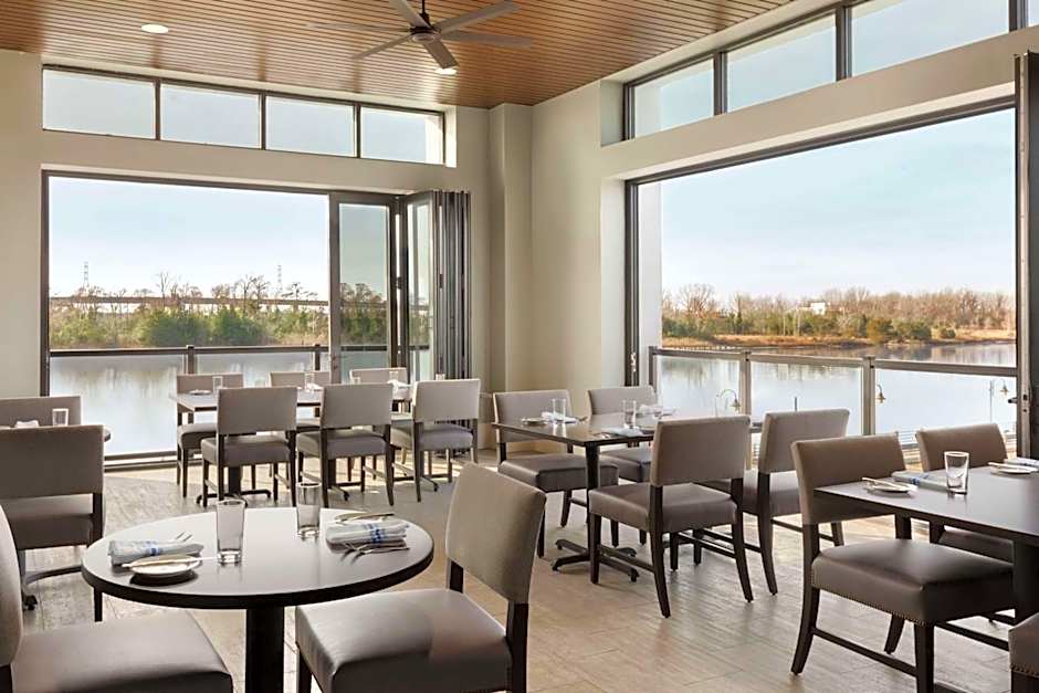 Embassy Suites By Hilton Wilmington Riverfront