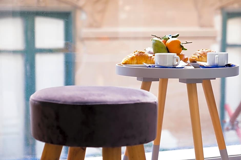 ZIBIBBO SUITES & ROOMS - XIX Palazzo Mauro