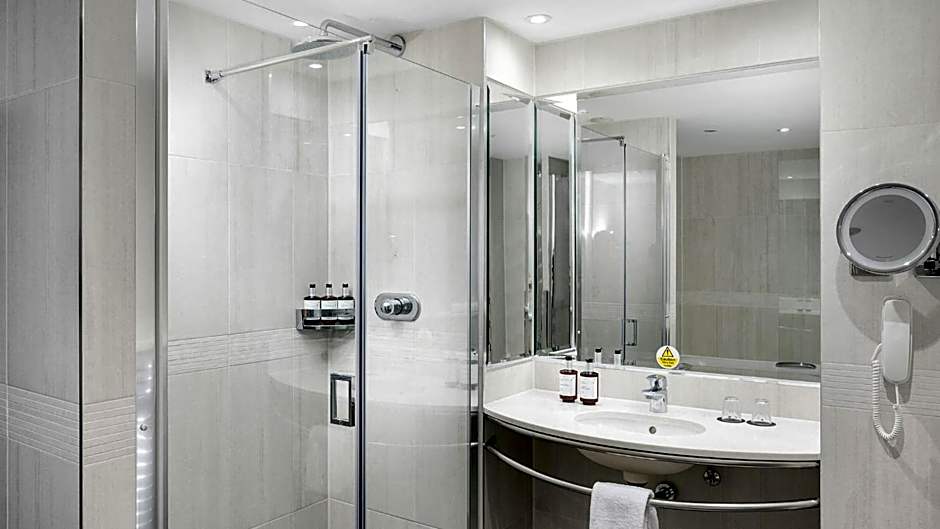 Voco St David's Cardiff By IHG