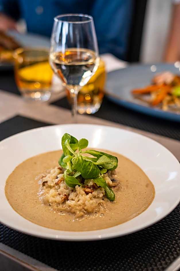 Logis Hôtel Restaurant La Citadelle