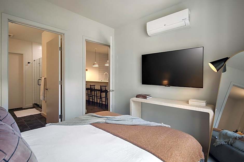Luxury Apartments by Hyatus at The Asher