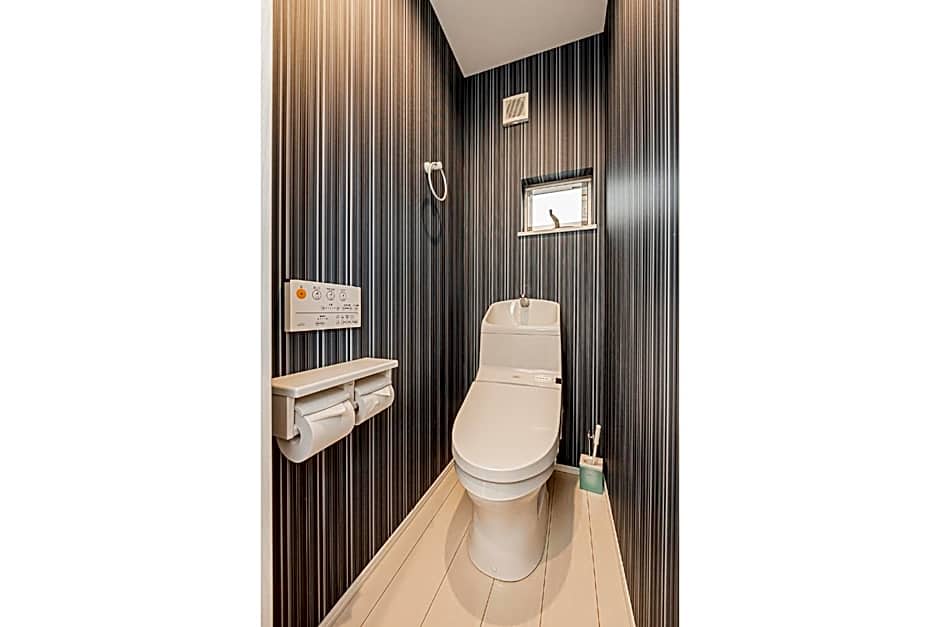 SkyTreeStayHotel2鐘ヶ淵駅から徒歩4分天井からskytreeが見えます