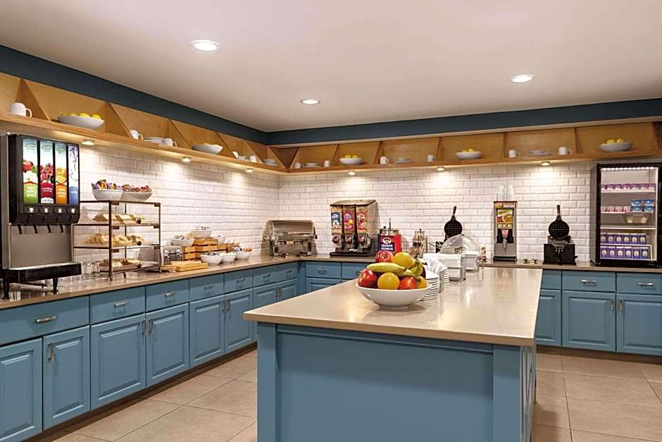 Country Inn & Suites by Radisson, Griffin, GA