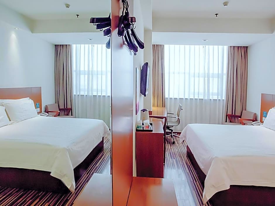 Jinjiang Inn Style Taiyuan Grand South Gate Metro Station