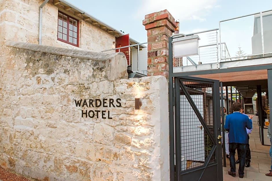 Warders Hotel Fremantle Markets