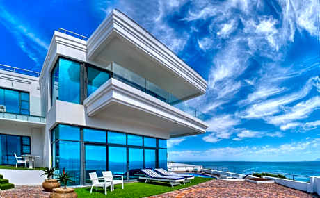 Queen Room with Spa Bath