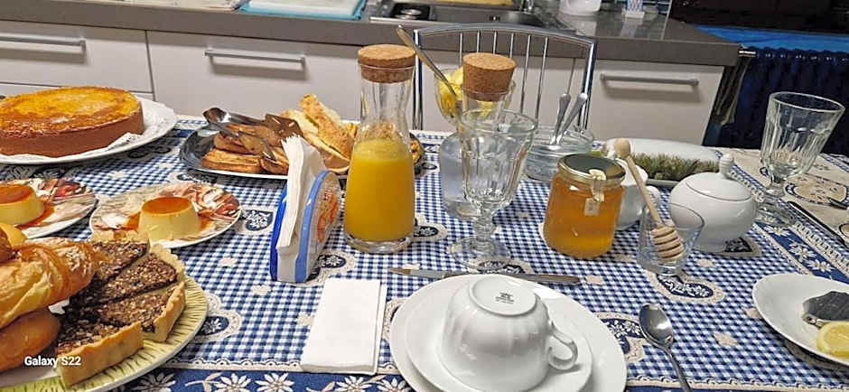 Monteceneri 9 B&b