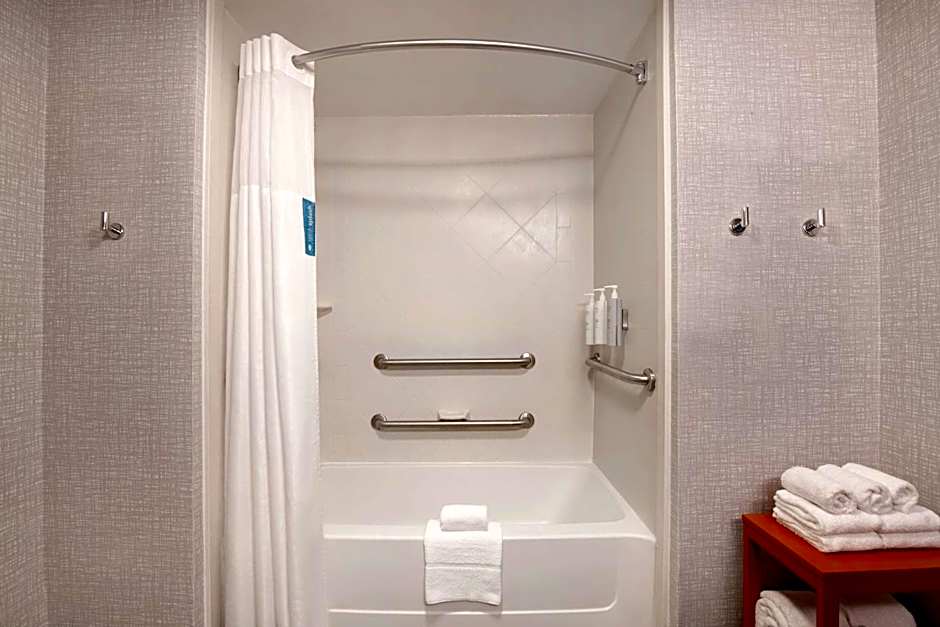 Hampton Inn By Hilton Anderson North