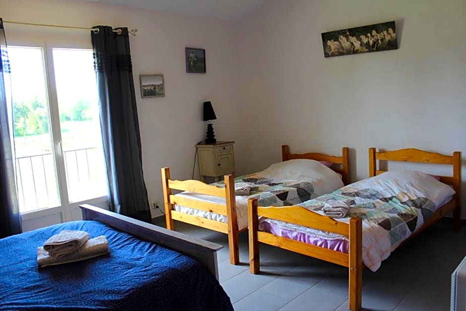 La Sarriette - Chambres d'hôtes et gîte d'étape à Eygalières