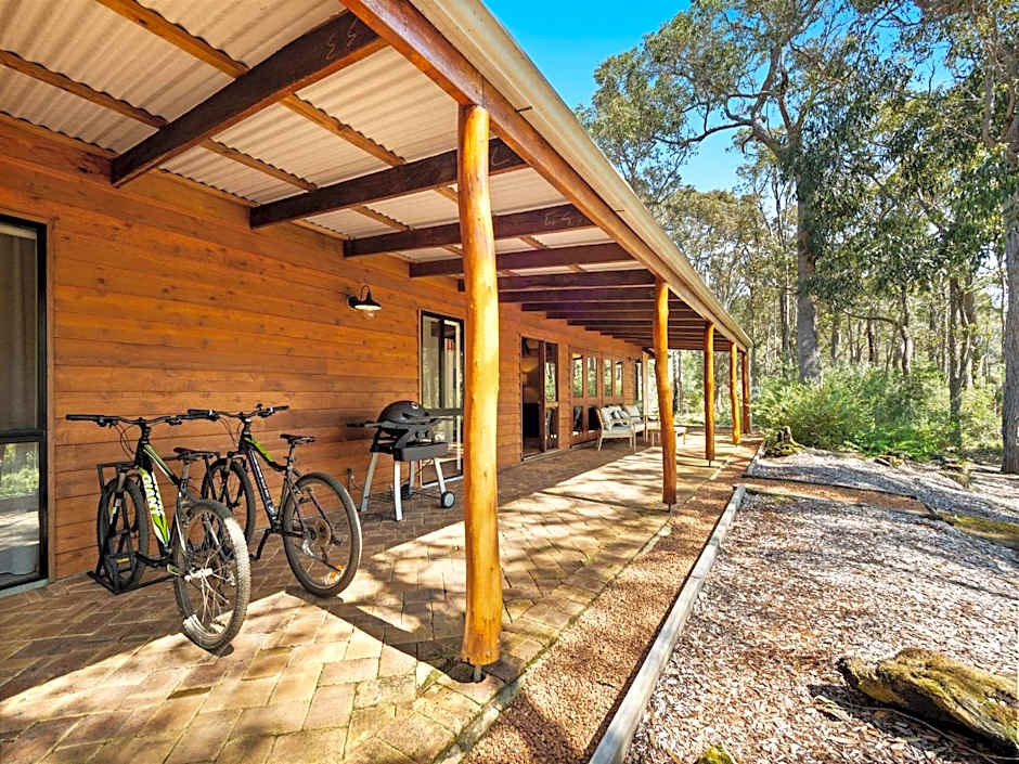 Forest Rise Chalets and Lodge