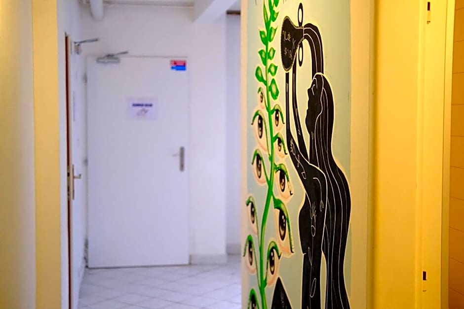 Wild Elephants Hostel