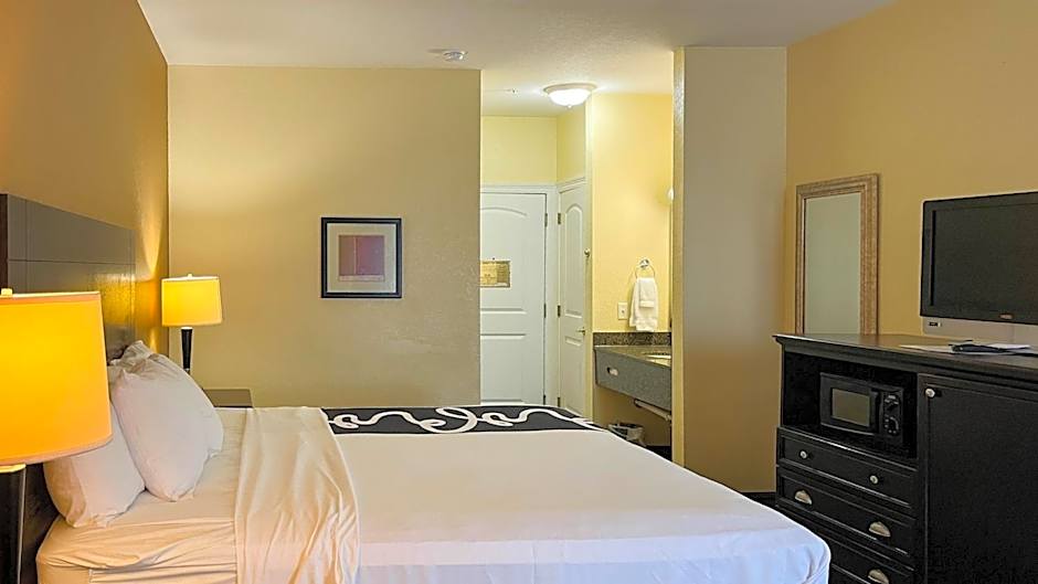 Studio 6 Slidell LA North Shore
