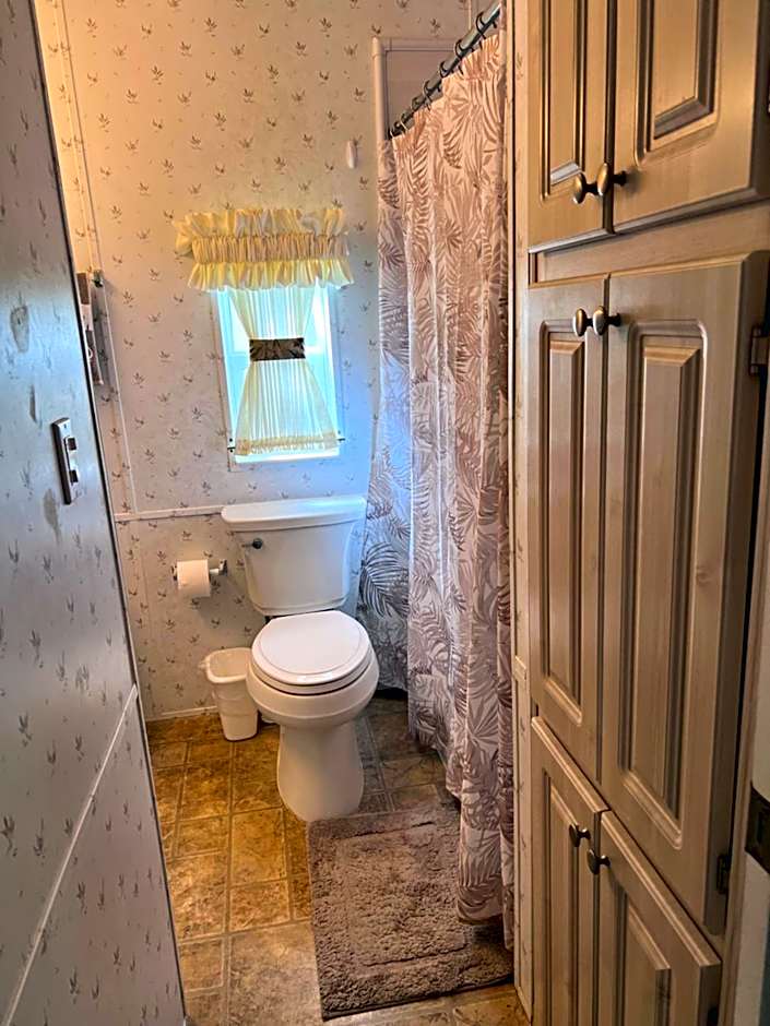 Little Lake Kerr-Maid