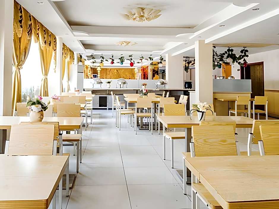 Jian Guo Grand Hotel