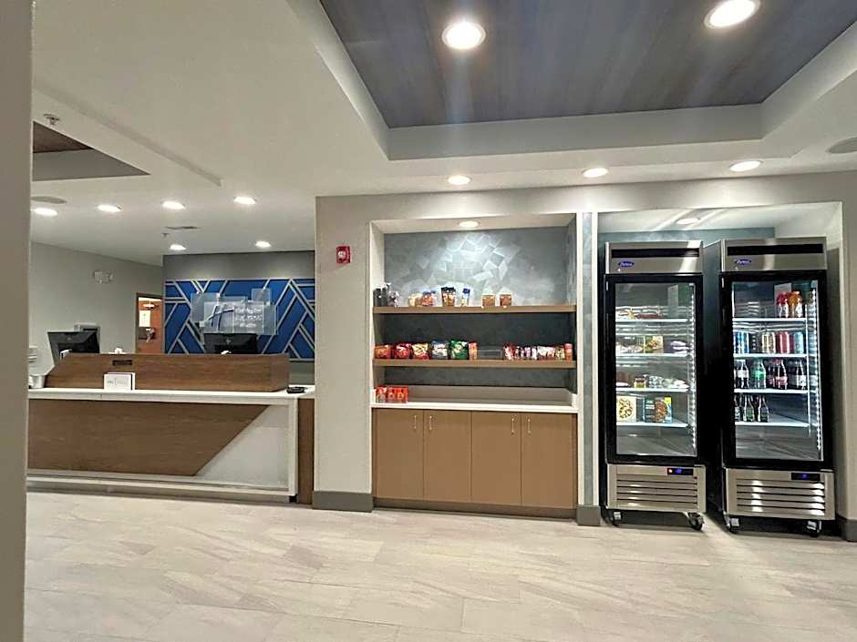 Holiday Inn Express Hotel and Suites Saint Robert By IHG