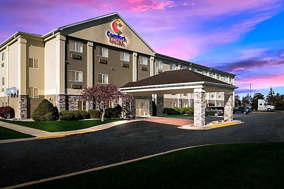 Comfort Suites Saginaw North