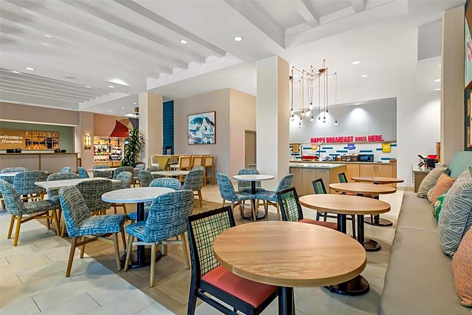 Hampton Inn By Hilton & Suites St. Petersburg/Downtown