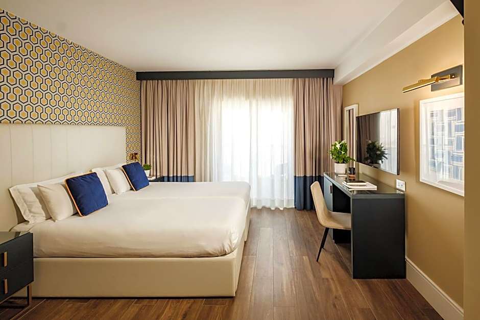 115 The Strand Hotel by NEU Collective