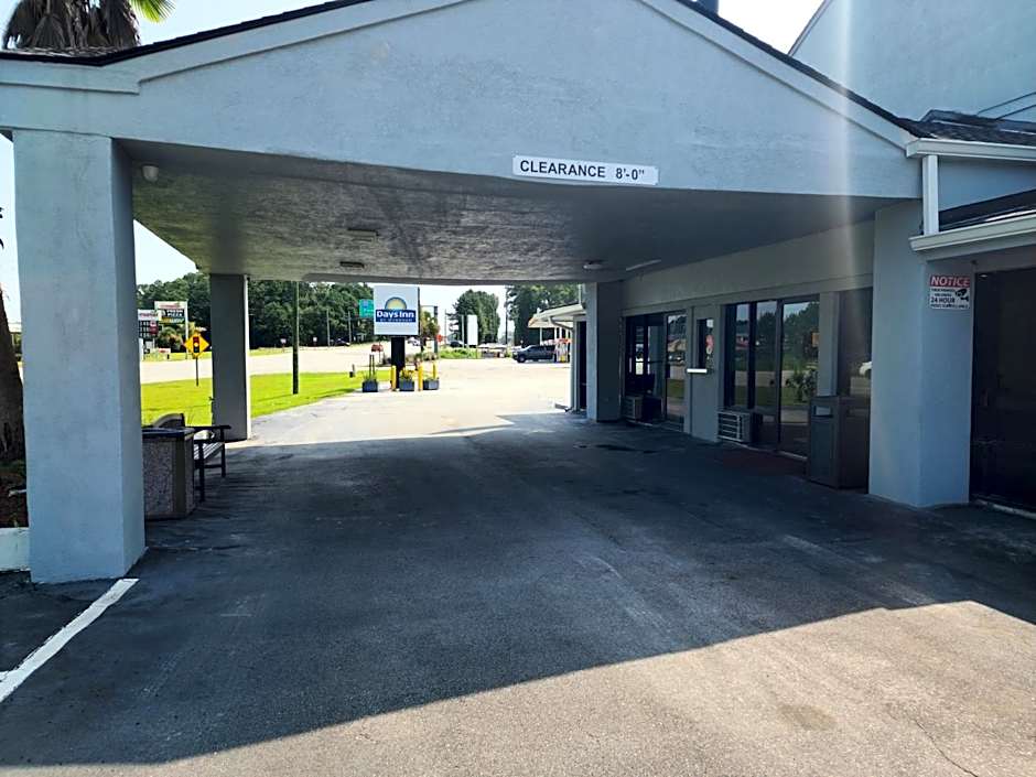 Days Inn by Wyndham Hardeeville I-95 HWY 278