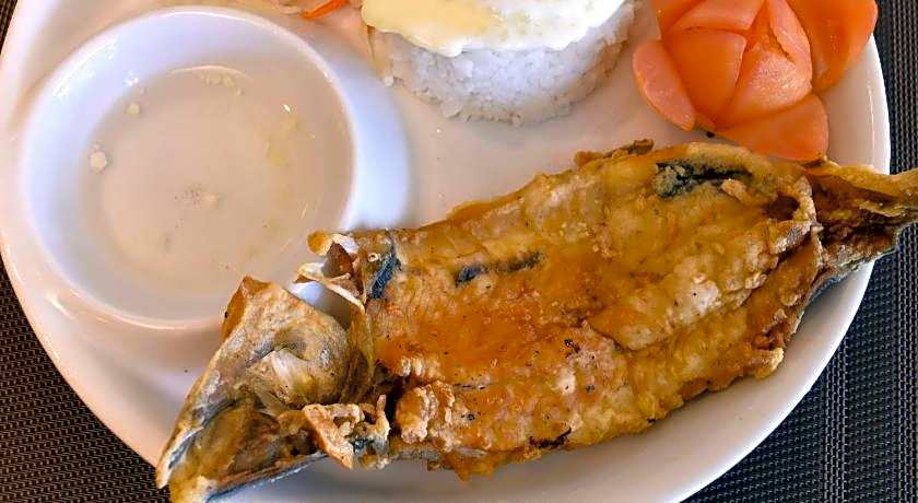 Tacloban Plaza Hotel