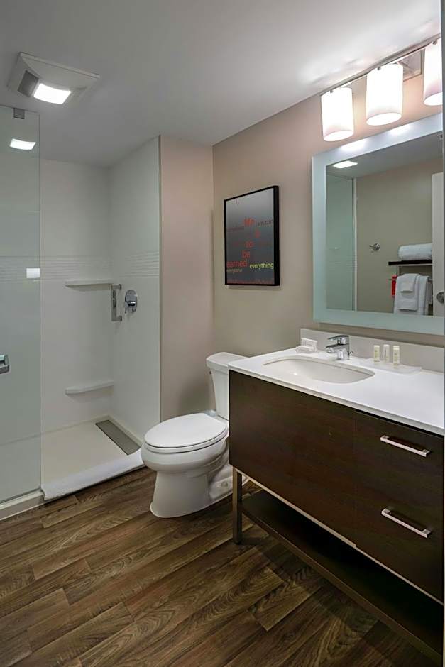 TownePlace Suites by Marriott Milwaukee Oak Creek