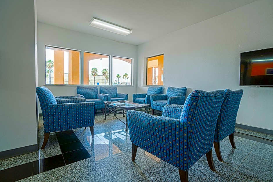 Island Inn By OYO Galveston Beach, TX