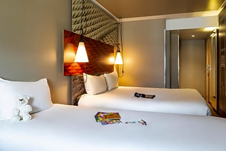 Triple Room