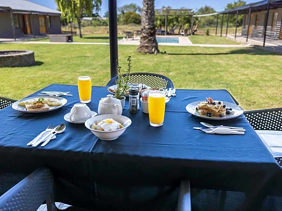 Lemon 3 Lodge Guesthouse