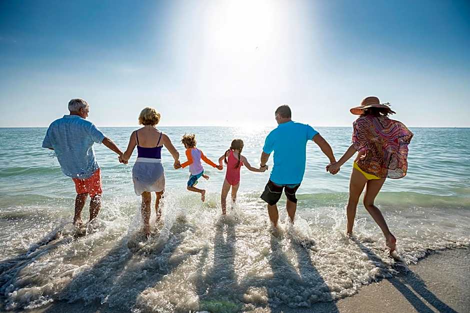 Island Grand at TradeWinds