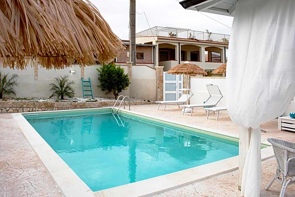 I Gufi Bed & Breakfast Marzamemi