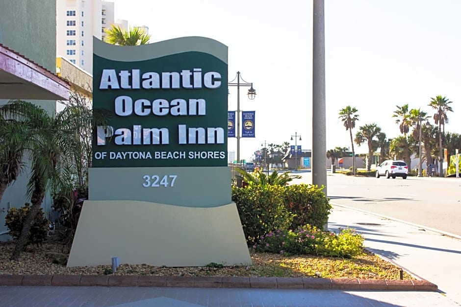 Atlantic Ocean Palm Inn