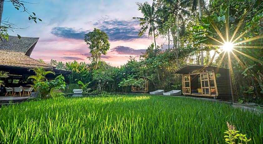 Surya Kembar Luxury Villas