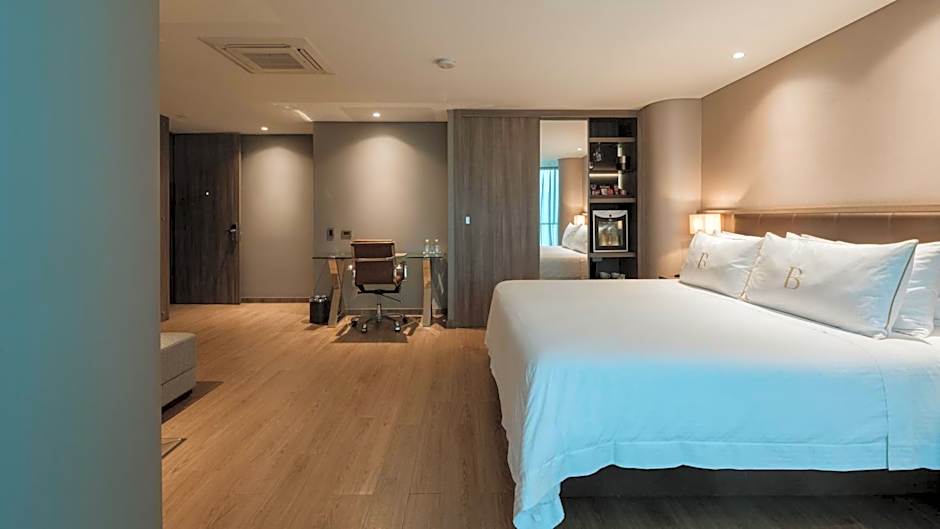 Binn Hotel