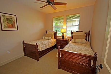 2 Bedroom Premium Gardenview Villa