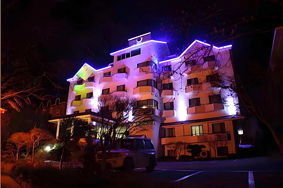 Hotel Valentine (Korea Quality)