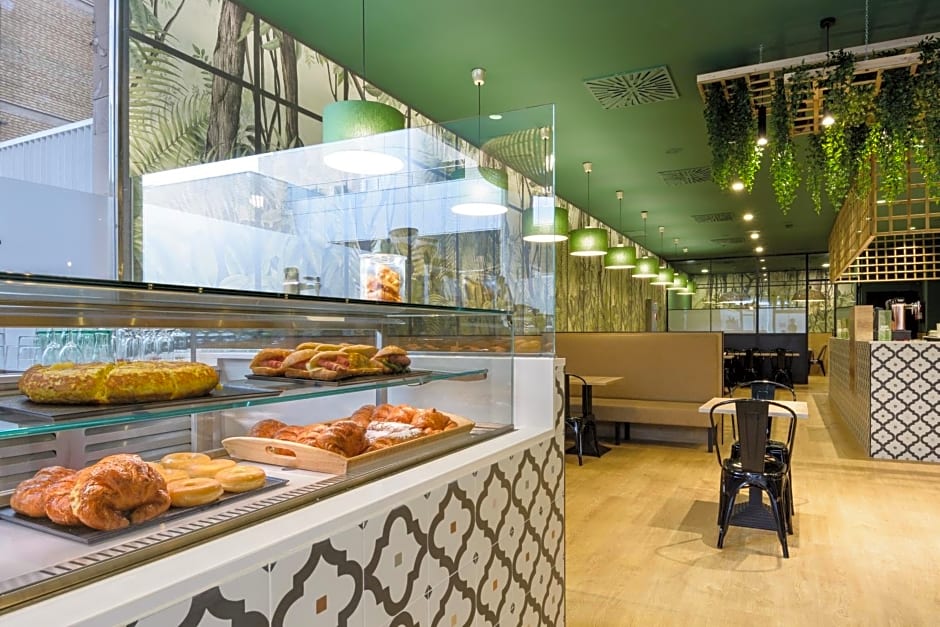 Hospedium Hotel Villa Gom