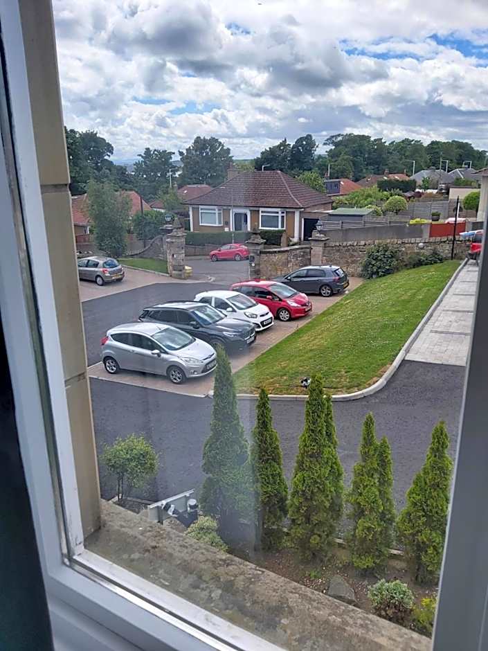 The Strathearn Hotel