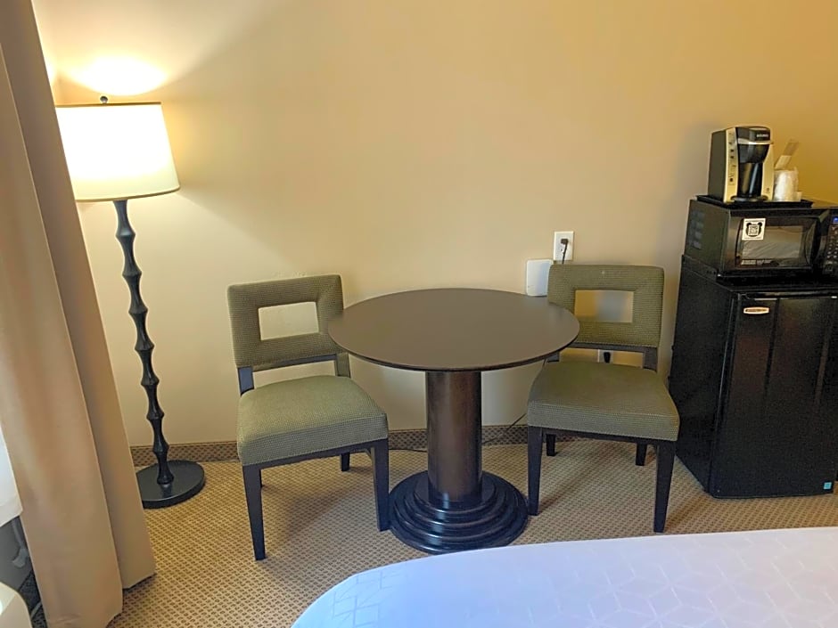 Holiday Inn Express Hotel & Suites North Sequim By IHG