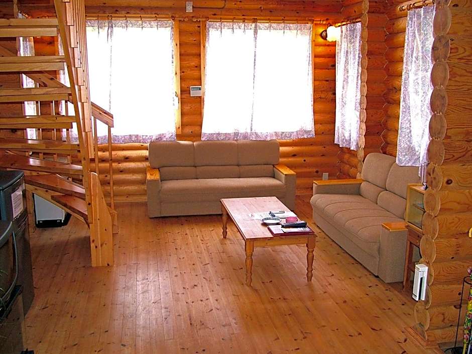 Awone Shirakami Juniko