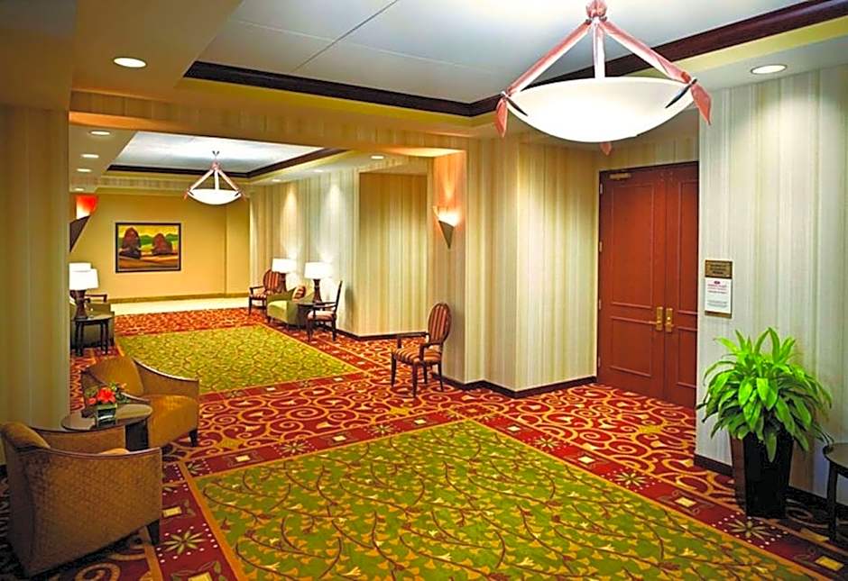 Sonesta Milwaukee West Wauwatosa