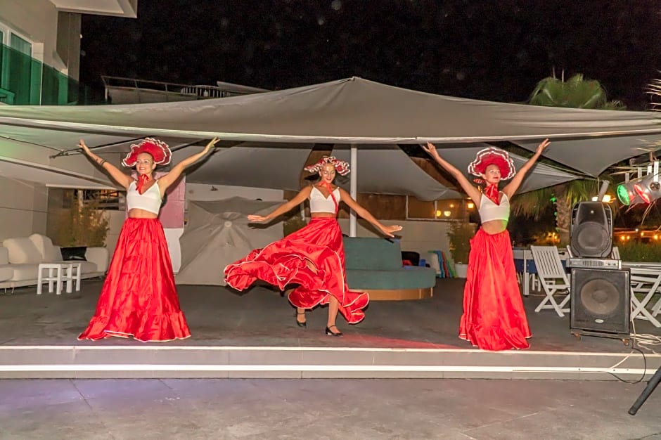 Bitez Garden Life - All Inclusive