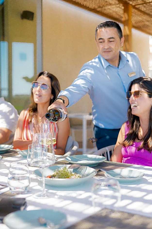 White Shell Beach Villas