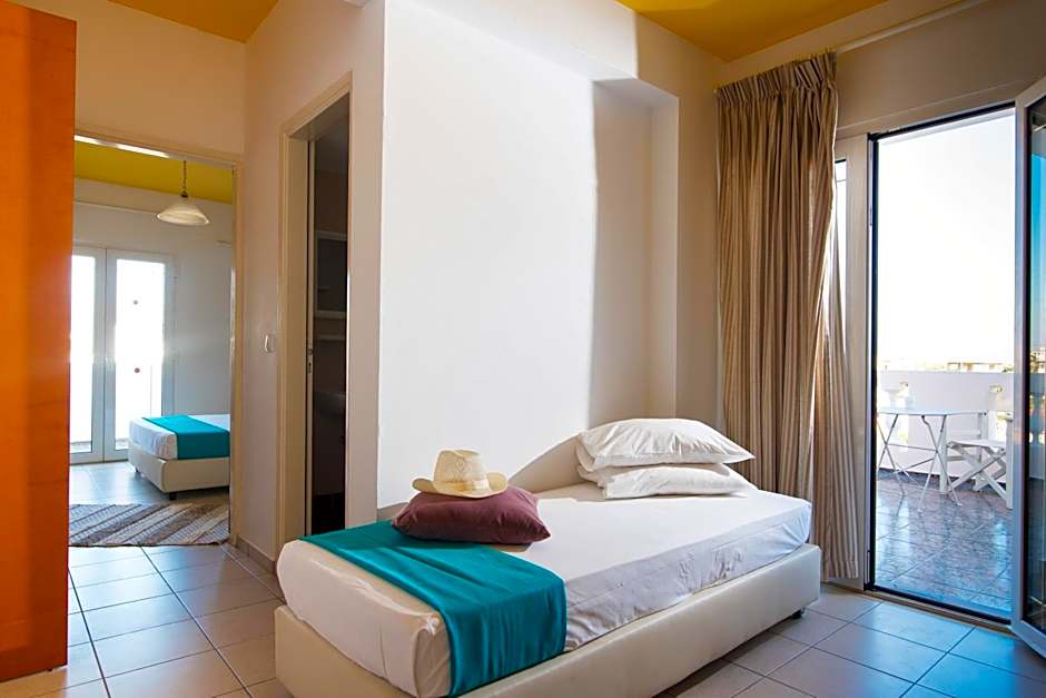 Yiannis Manos Hotel Resort