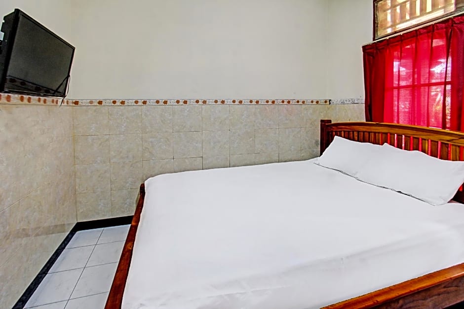 OYO 92560 Astri Homestay