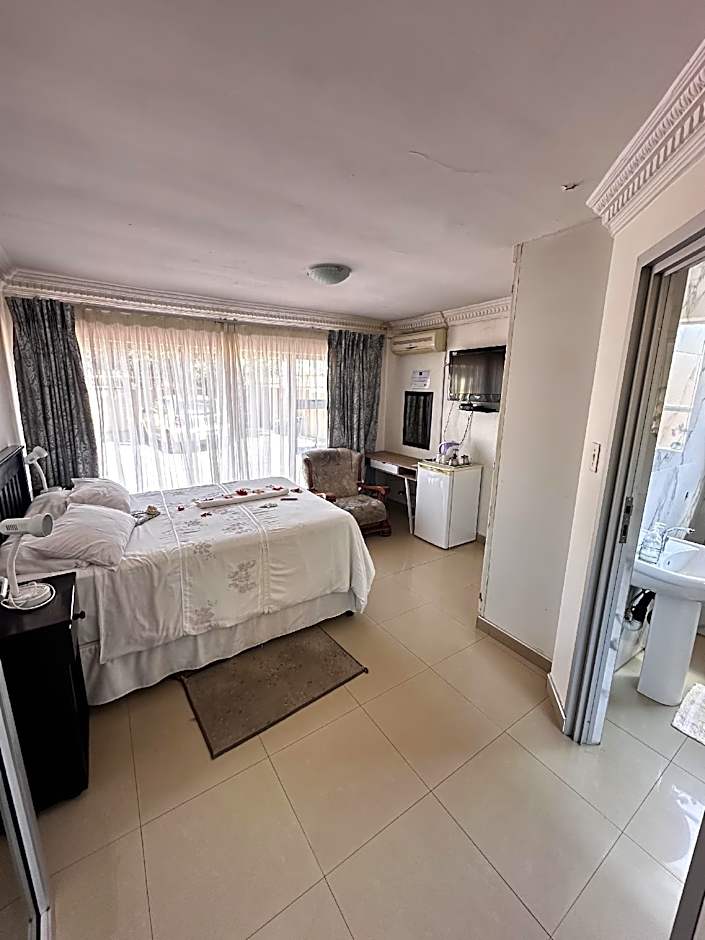 Photo 1 of 1 of Deluxe 1 Bedroom