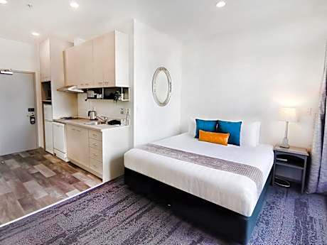 Studio Executive Apartment