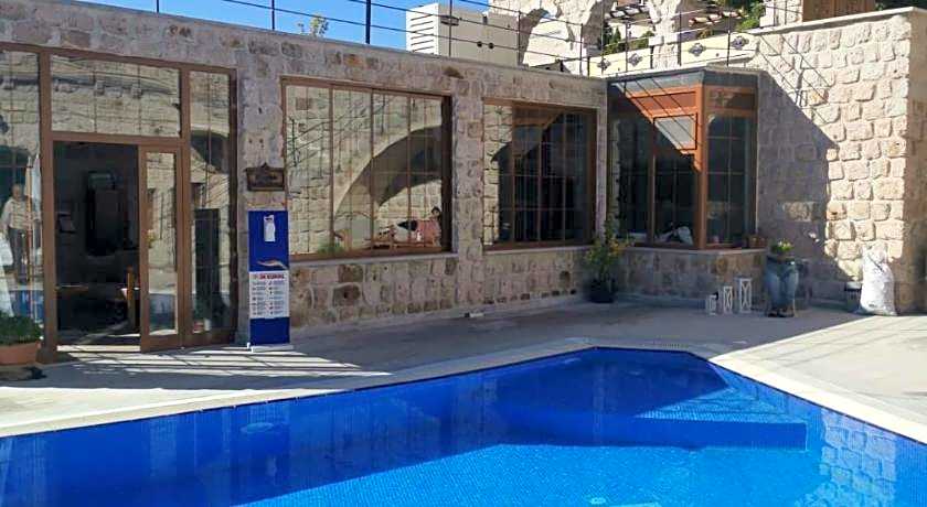 Goreme Cave Lodge